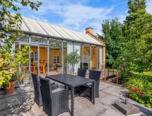 Sfeervol vakantiehuis met open haard in Rudkøbing - thumbnail 3