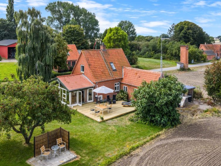 "Alisa" - 2.5km from the sea – Rudkøbing – Ostsee