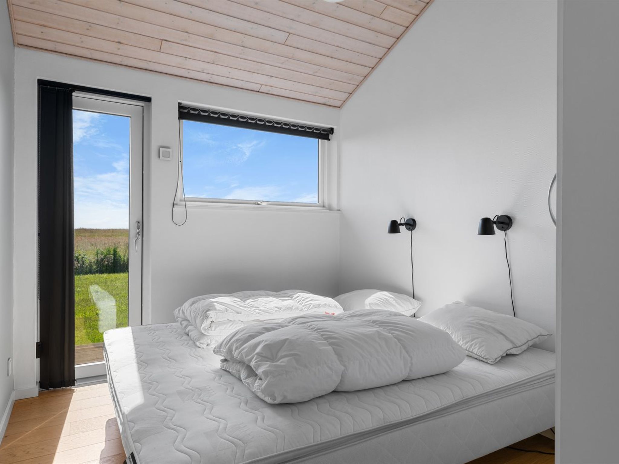 "Konsta" - 300m from the sea-Drinnen
