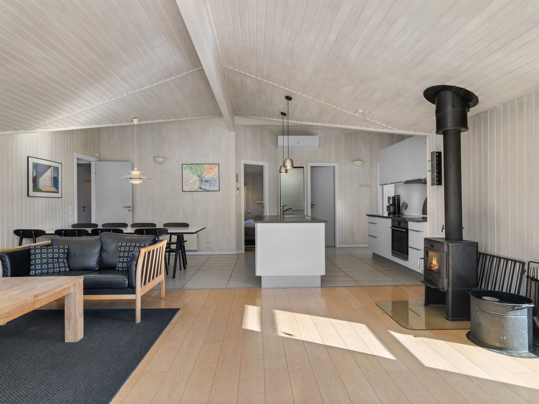 "Sybil" - 350m from the sea-Binnen