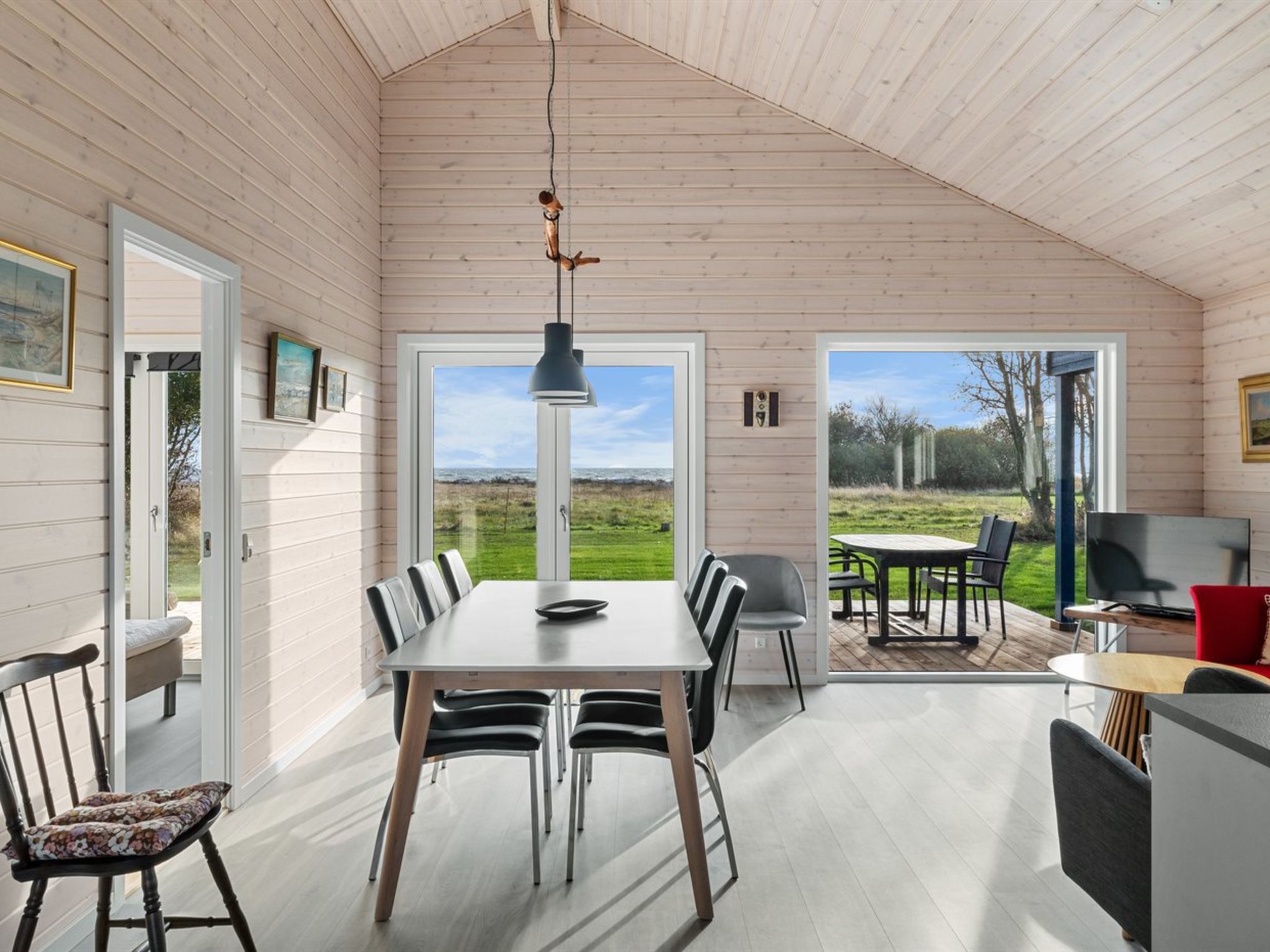 "Mato" - 100m from the sea - Binnen