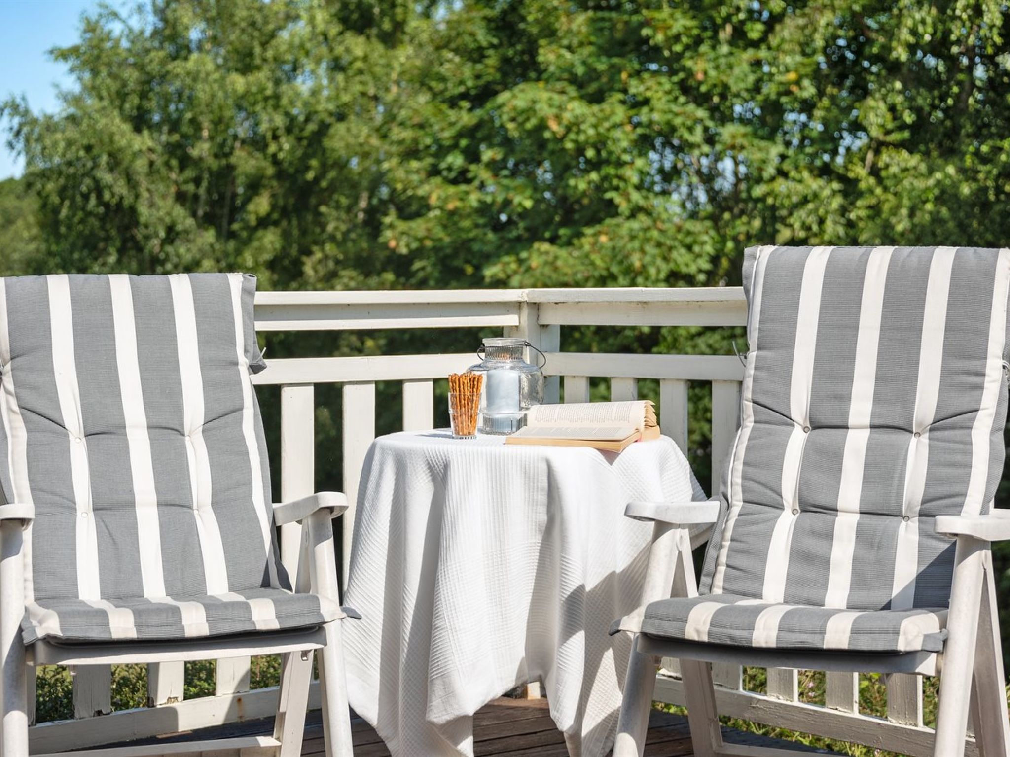 "Lillan" - 250m from the sea - Buiten