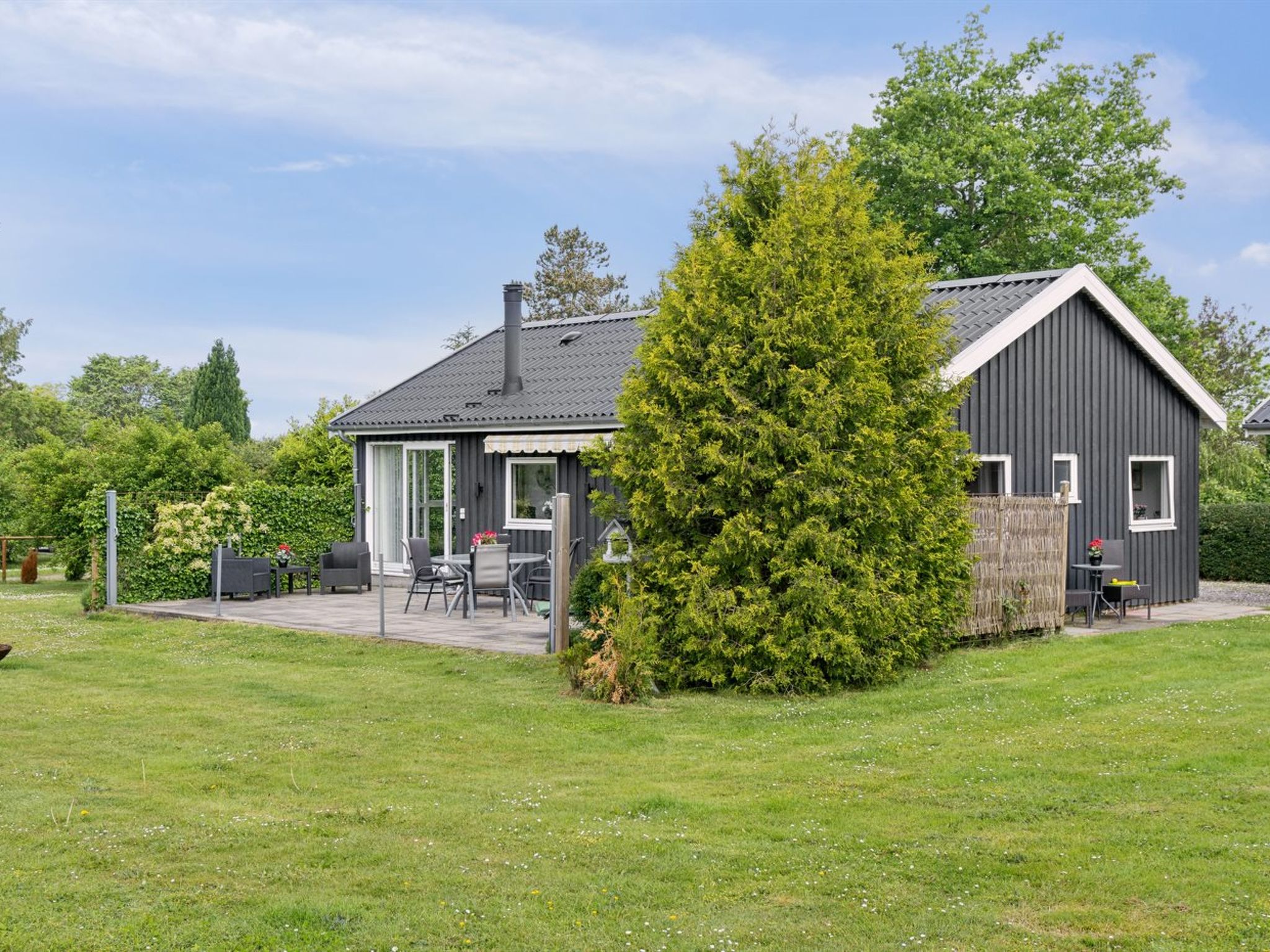 "Locan" - 1.2km from the sea-Buiten