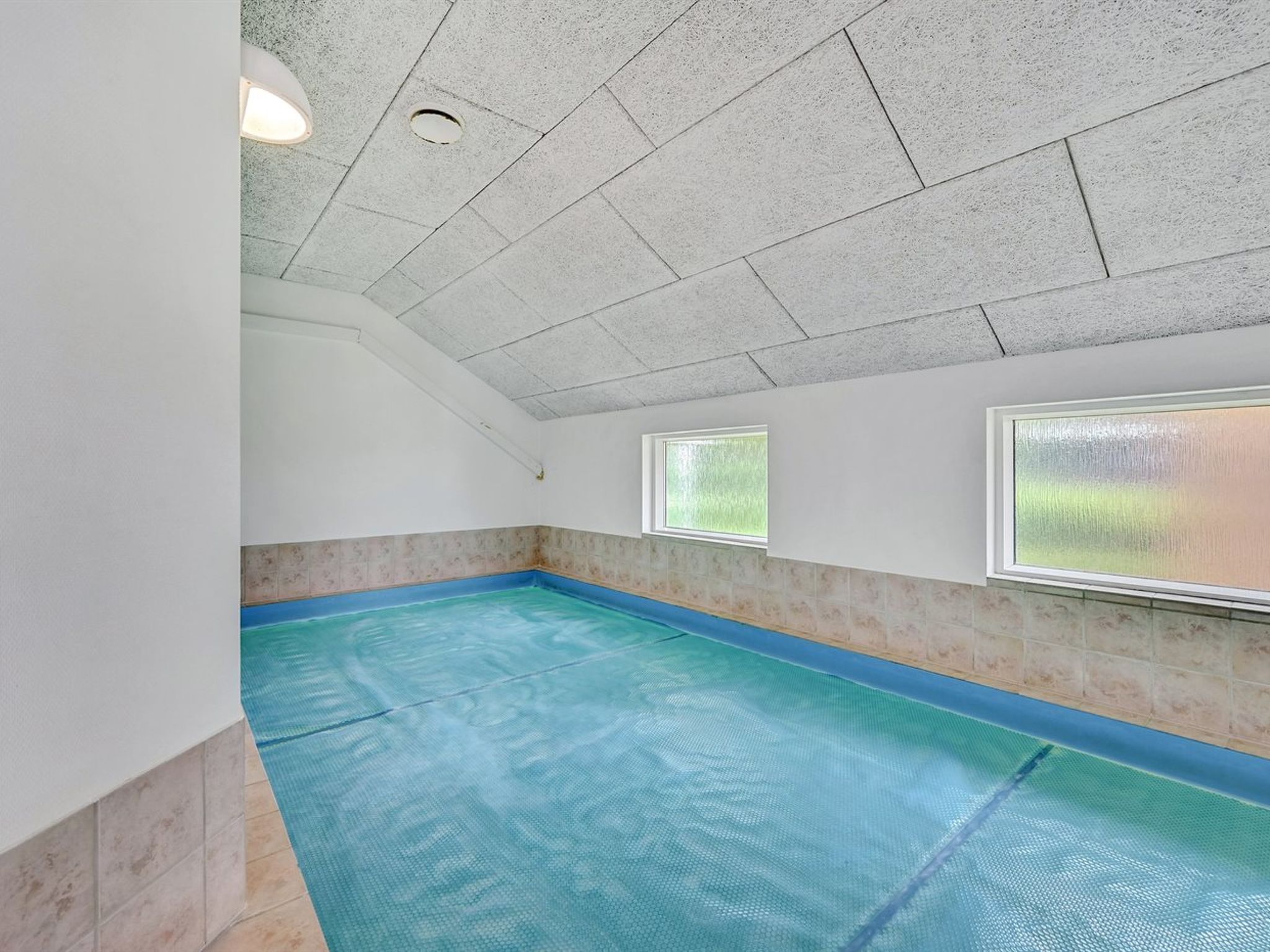 "Emly" - 1.1km from the sea - Draußen