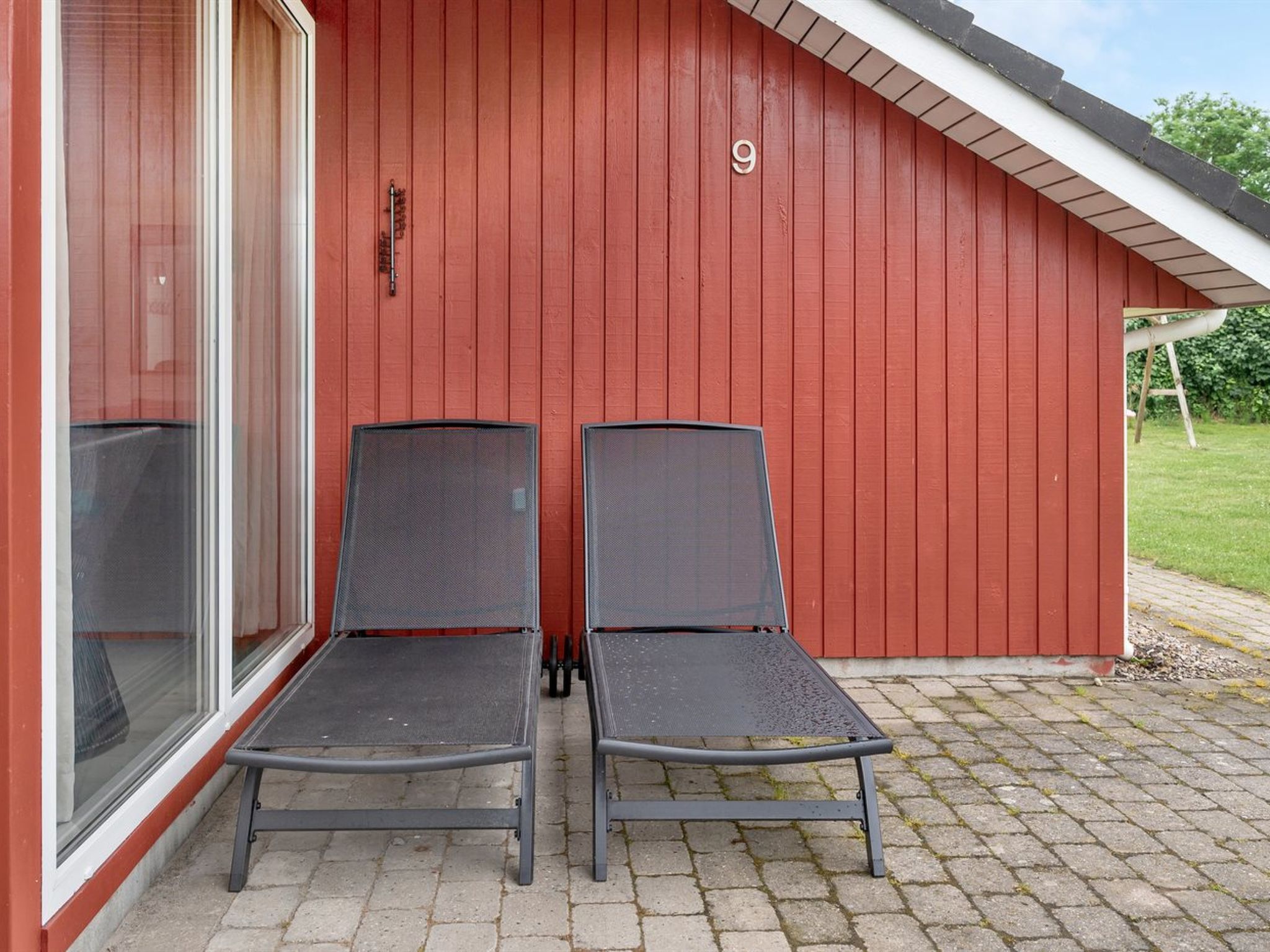 "Emly" - 1.1km from the sea - Draußen