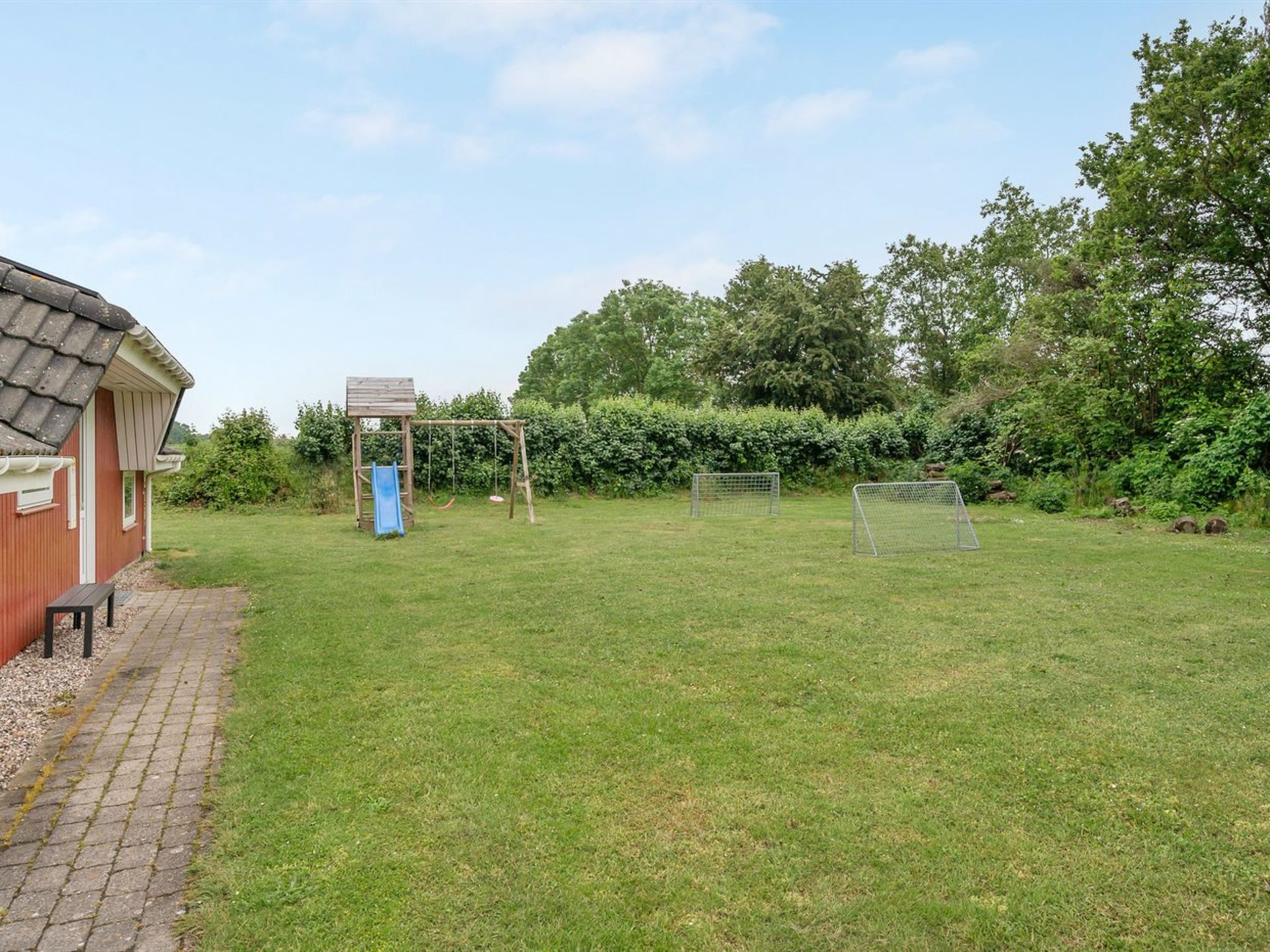 "Emly" - 1.1km from the sea - Draußen