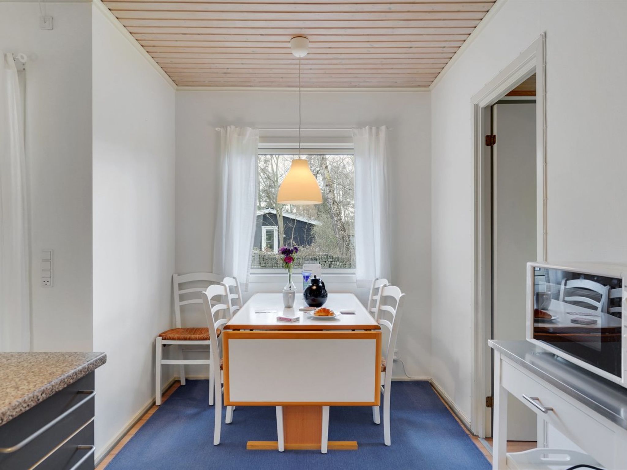 "Felisa" - 300m from the sea - Binnen