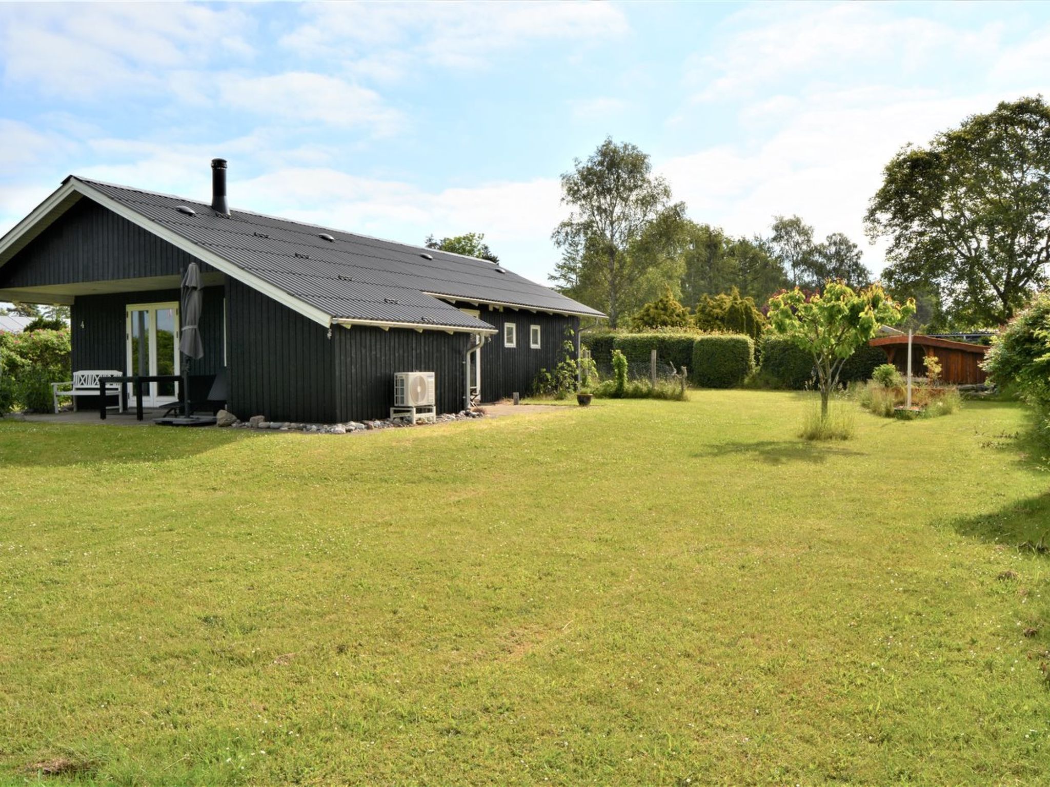 "Kustaa" - 1km from the sea - Buiten