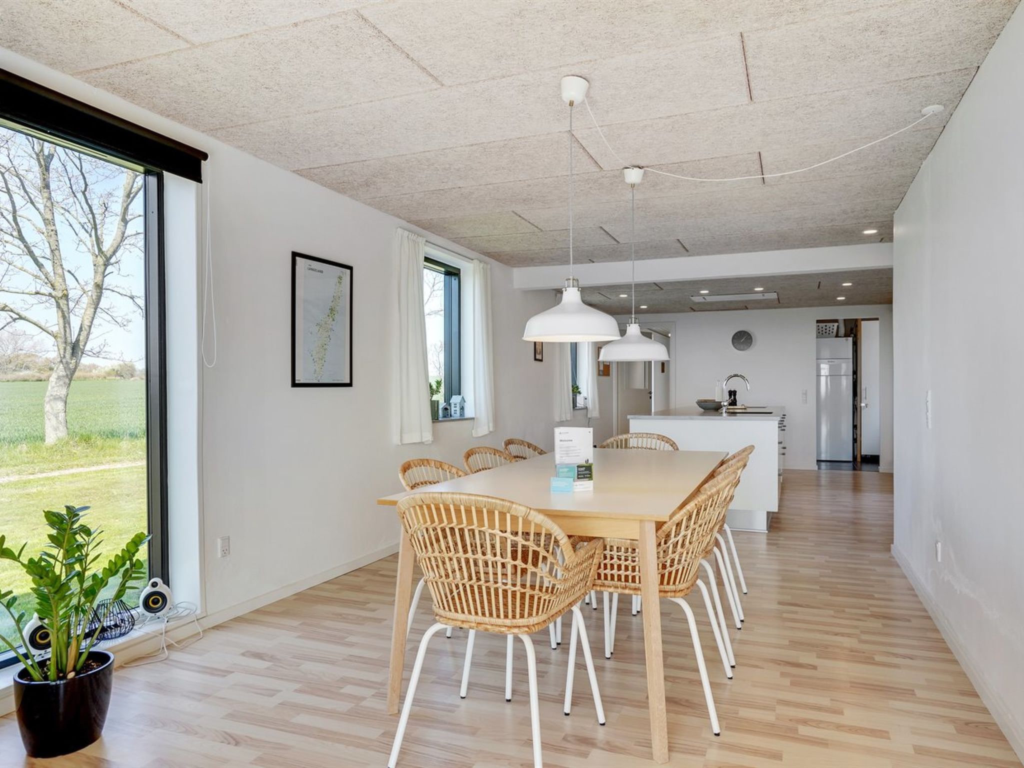 "Emin" - 100m from the sea - Binnen