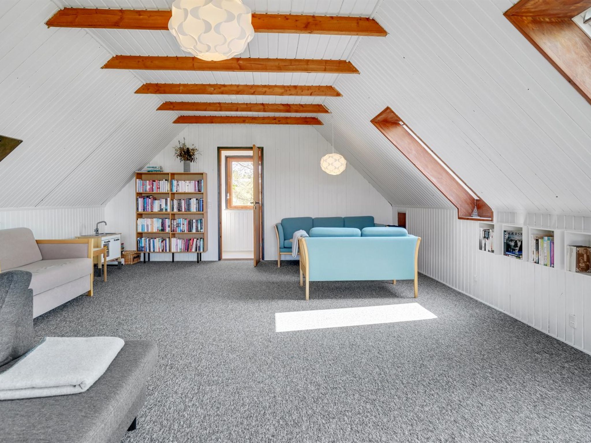 "Emin" - 100m from the sea - Binnen