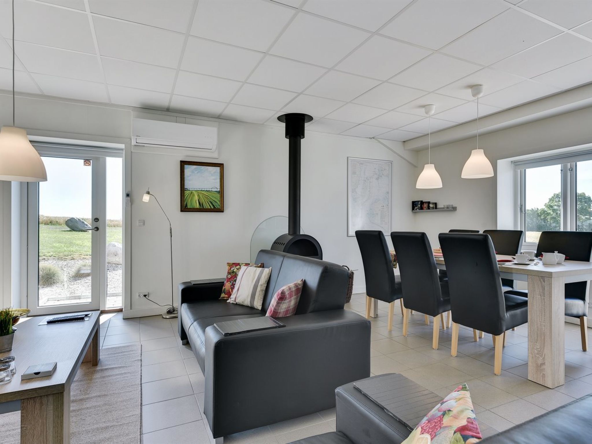 "Henne" - 2.5km from the sea-Binnen