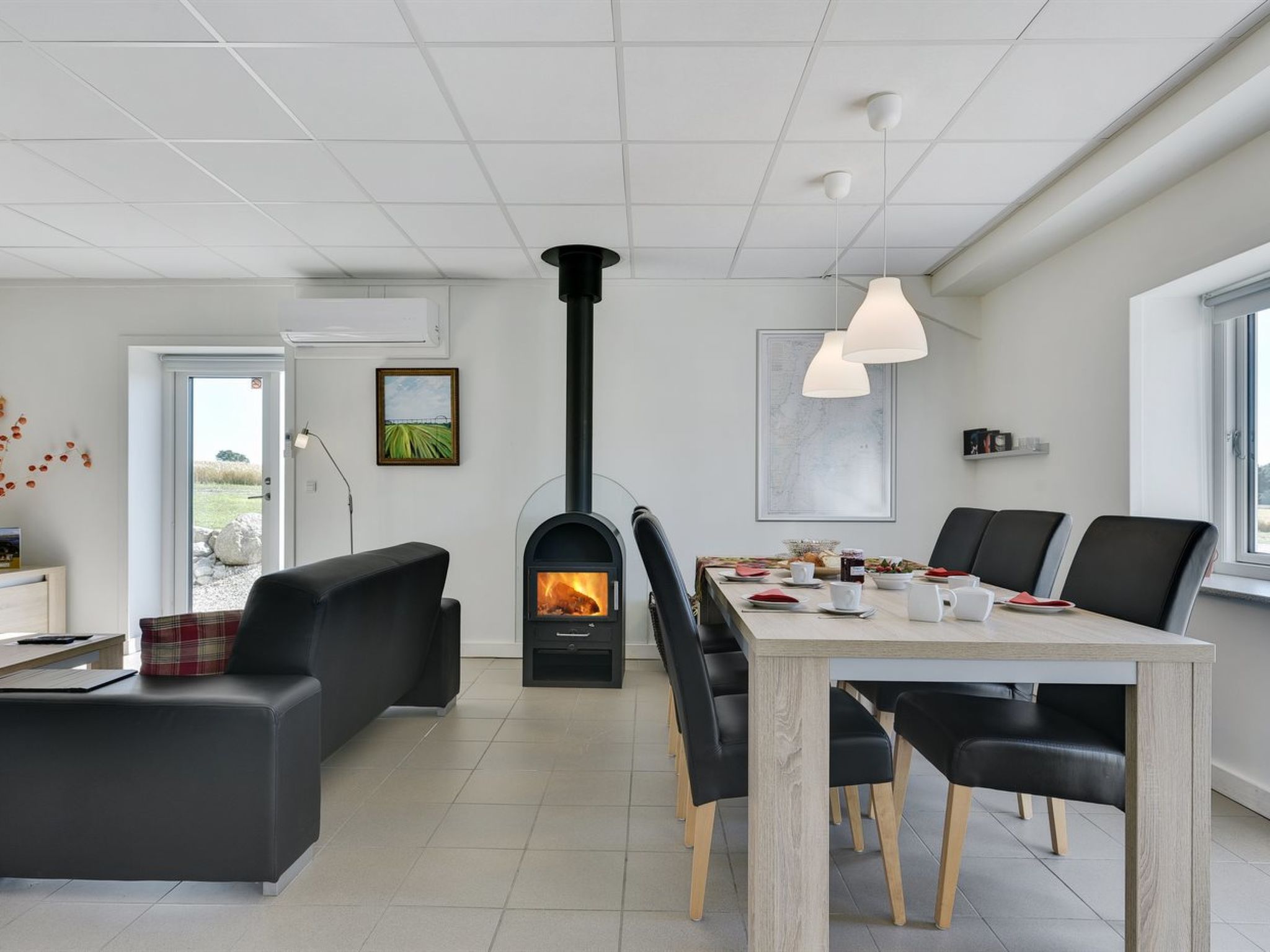 "Henne" - 2.5km from the sea-Binnen