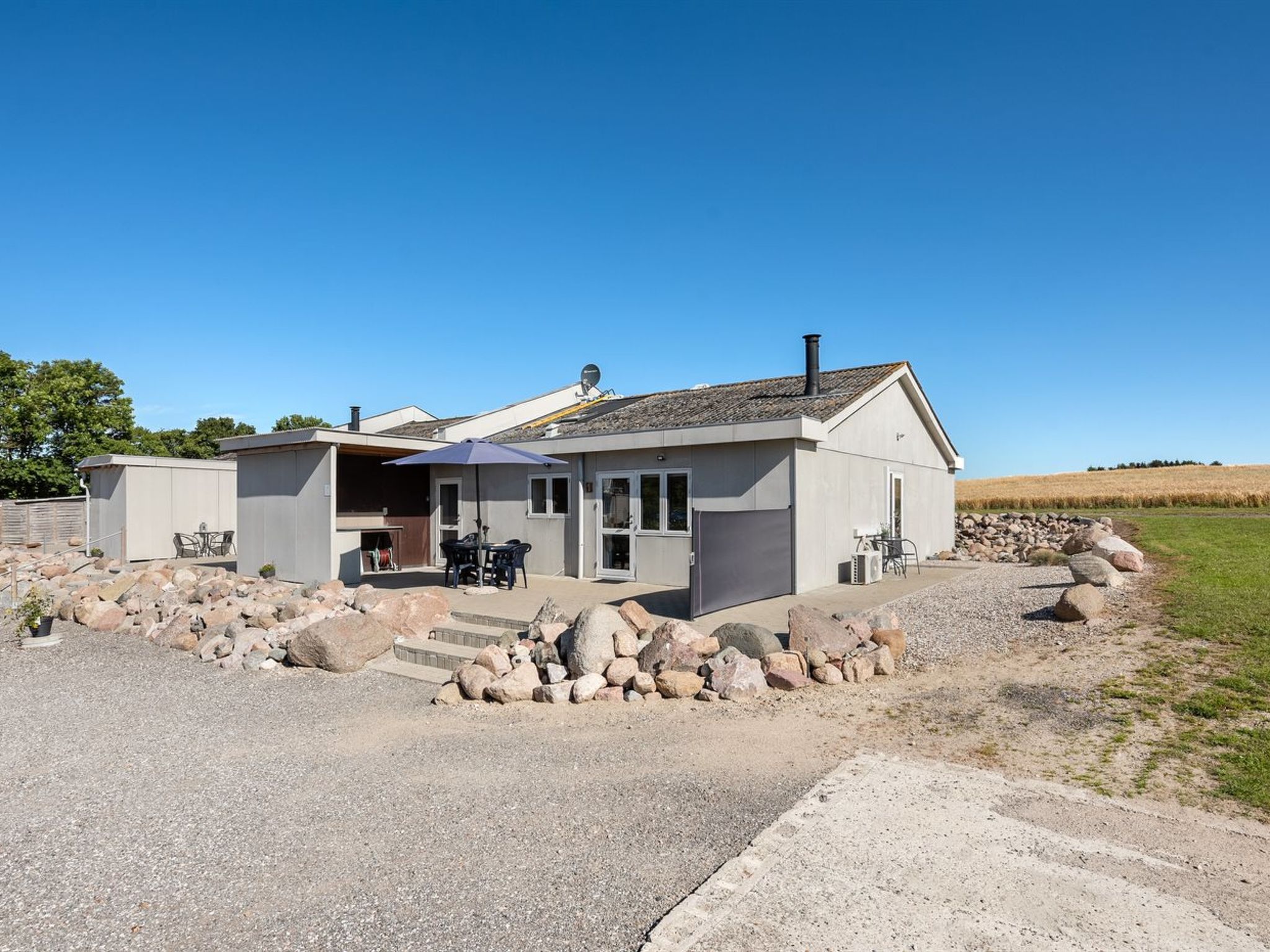 "Henne" - 2.5km from the sea-Buiten
