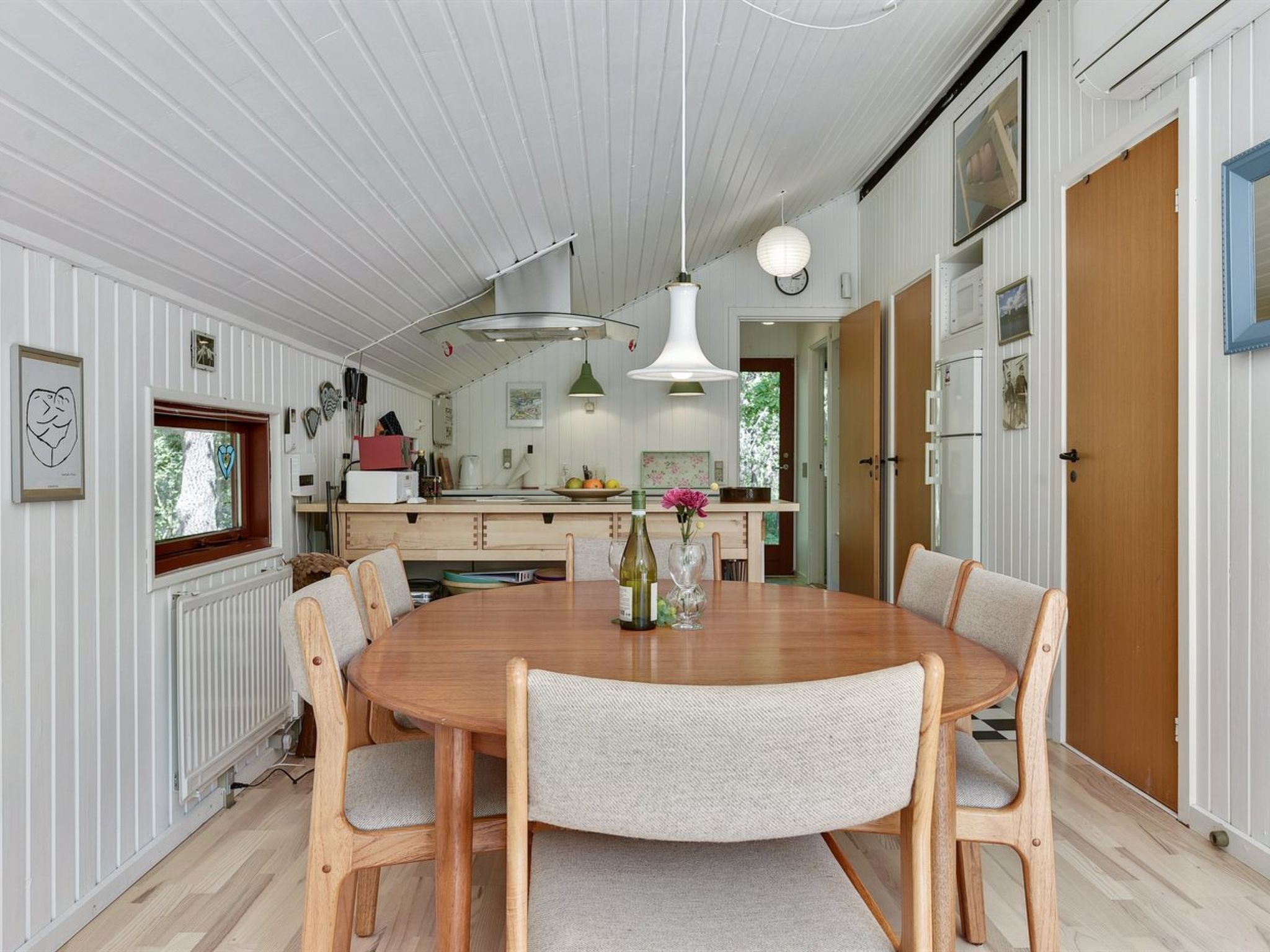 "Osa" - 150m from the sea - Binnen