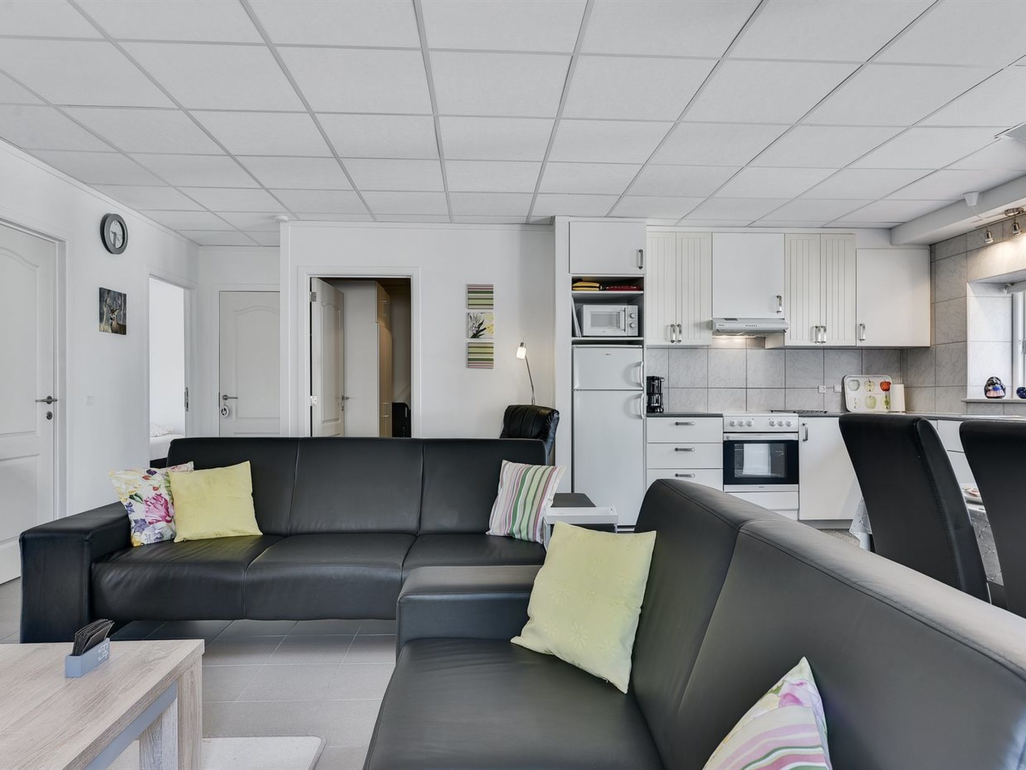 "Haralde" - 2.5km from the sea-Binnen