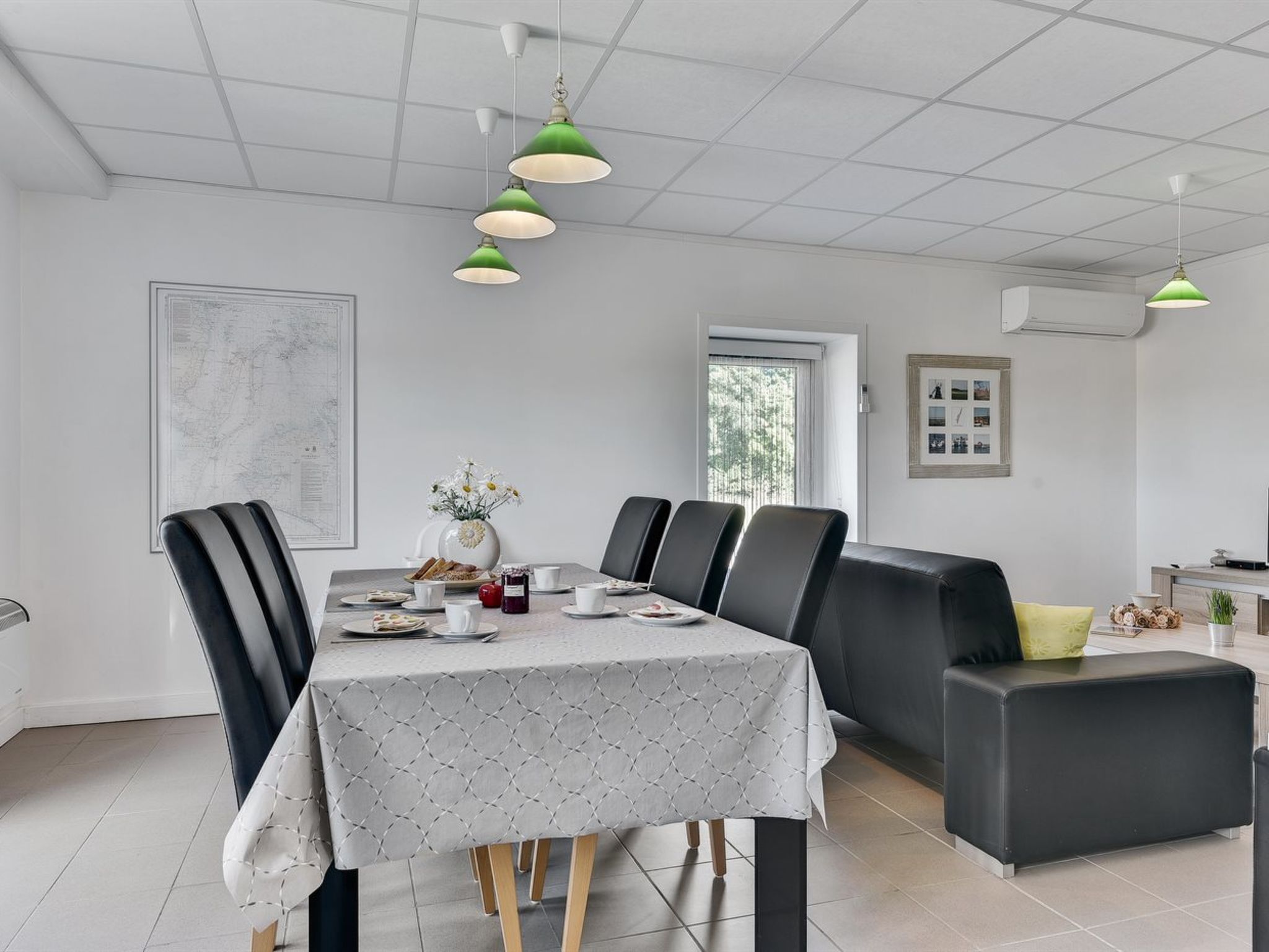 "Haralde" - 2.5km from the sea-Binnen