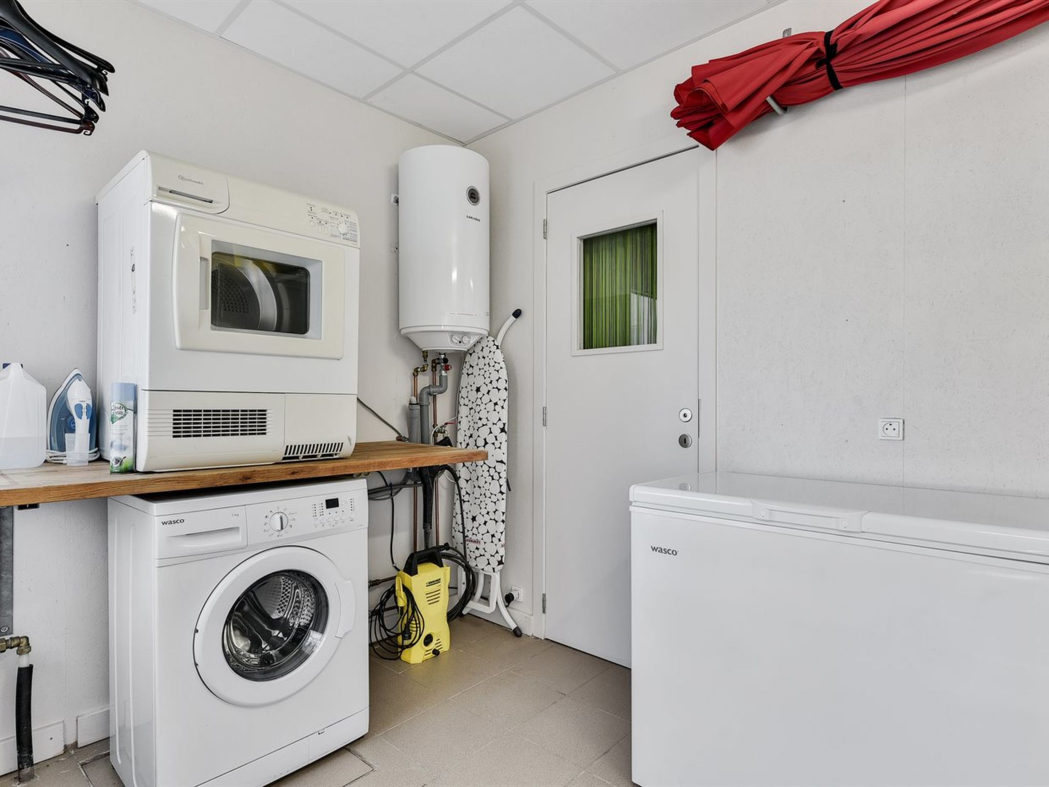 "Haralde" - 2.5km from the sea-Binnen