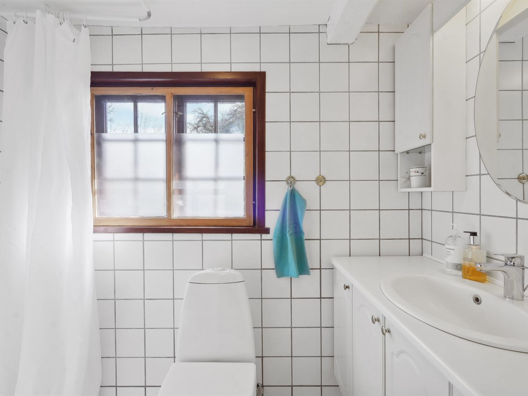"Elvin" - 2.7km from the sea-Binnen