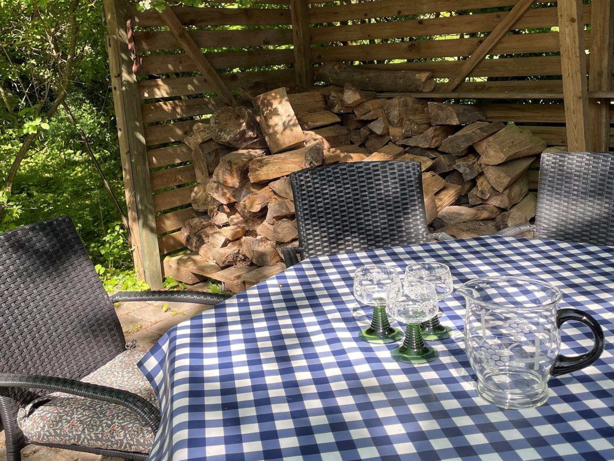 "Elvin" - 2.7km from the sea - Draußen