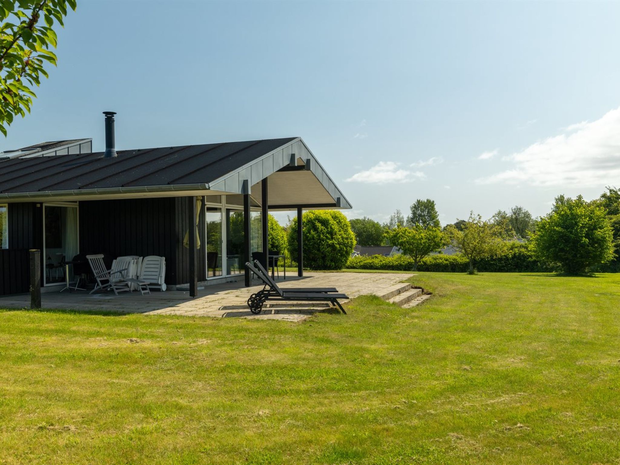"Erlinda" - 600m from the sea - Buiten