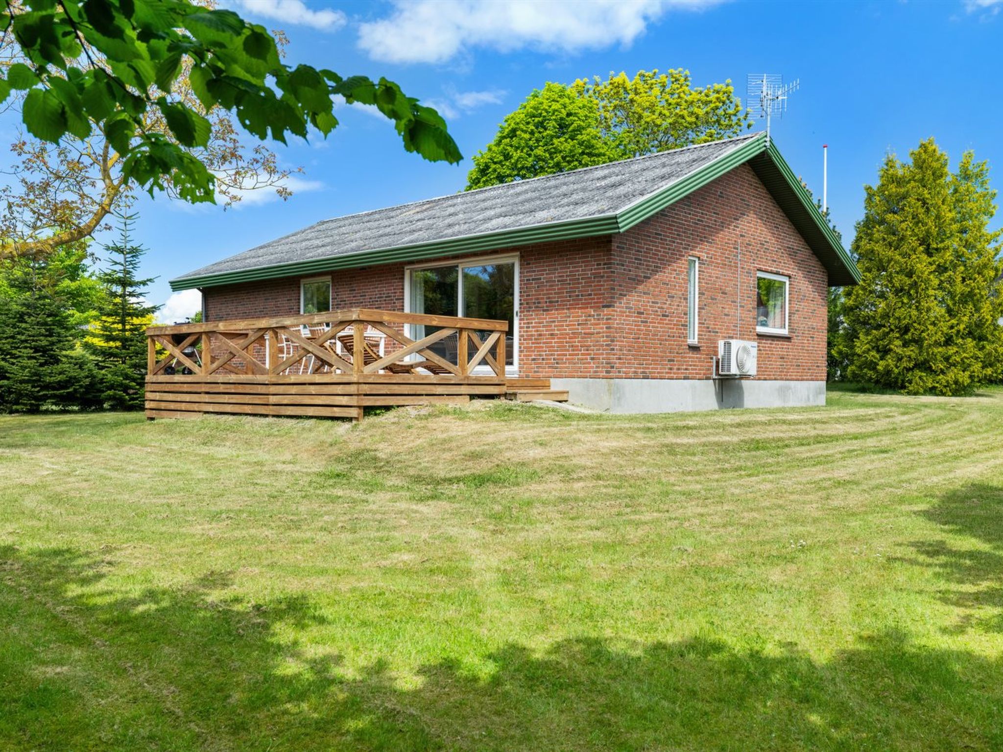 "Gise" - 2.8km from the sea-Draußen