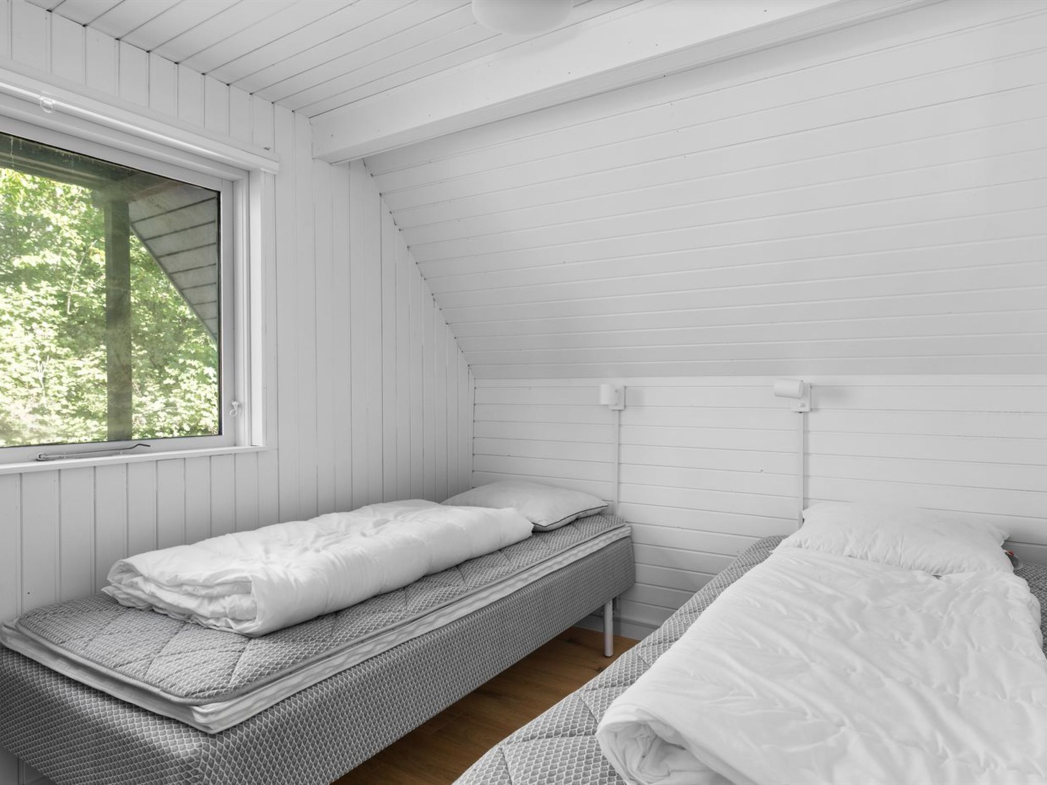 "Sunna" - 1km from the sea-Binnen