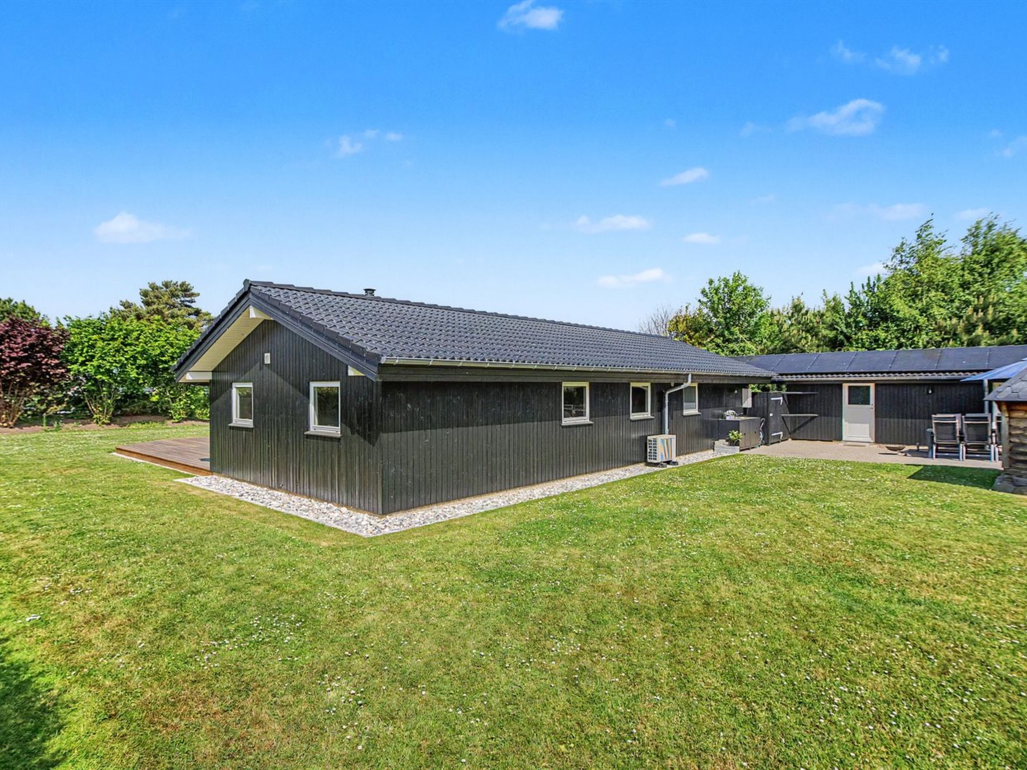 "Frederikke" - 875m from the sea - Buiten