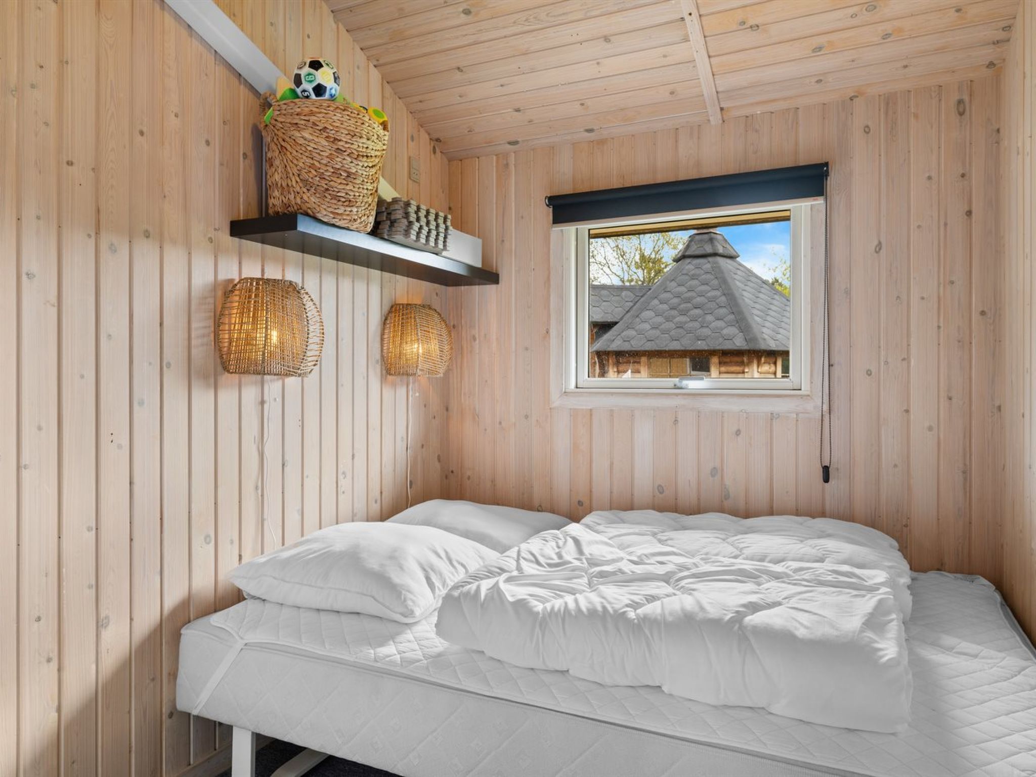 "Frederikke" - 875m from the sea-Inside