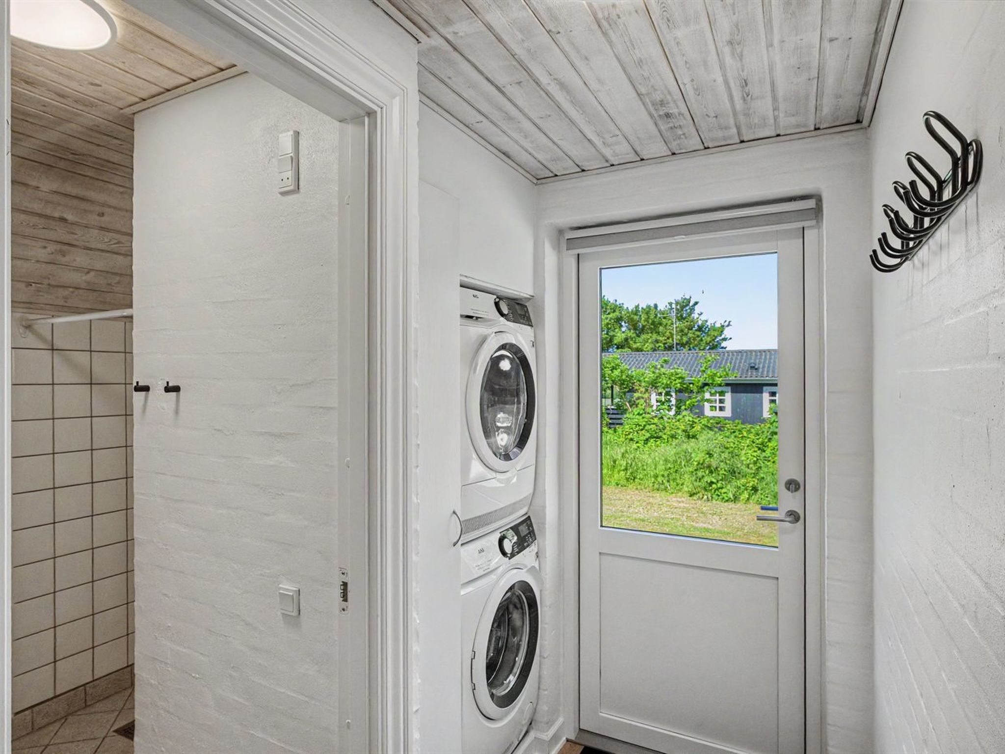 "Erle" - 830m from the sea - Binnen