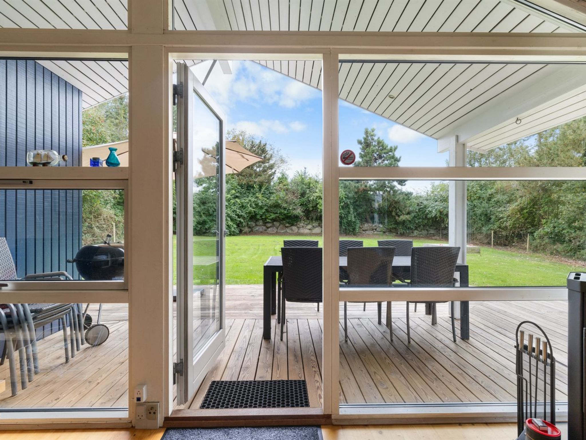 "Ellinor" - 190m from the sea - Buiten