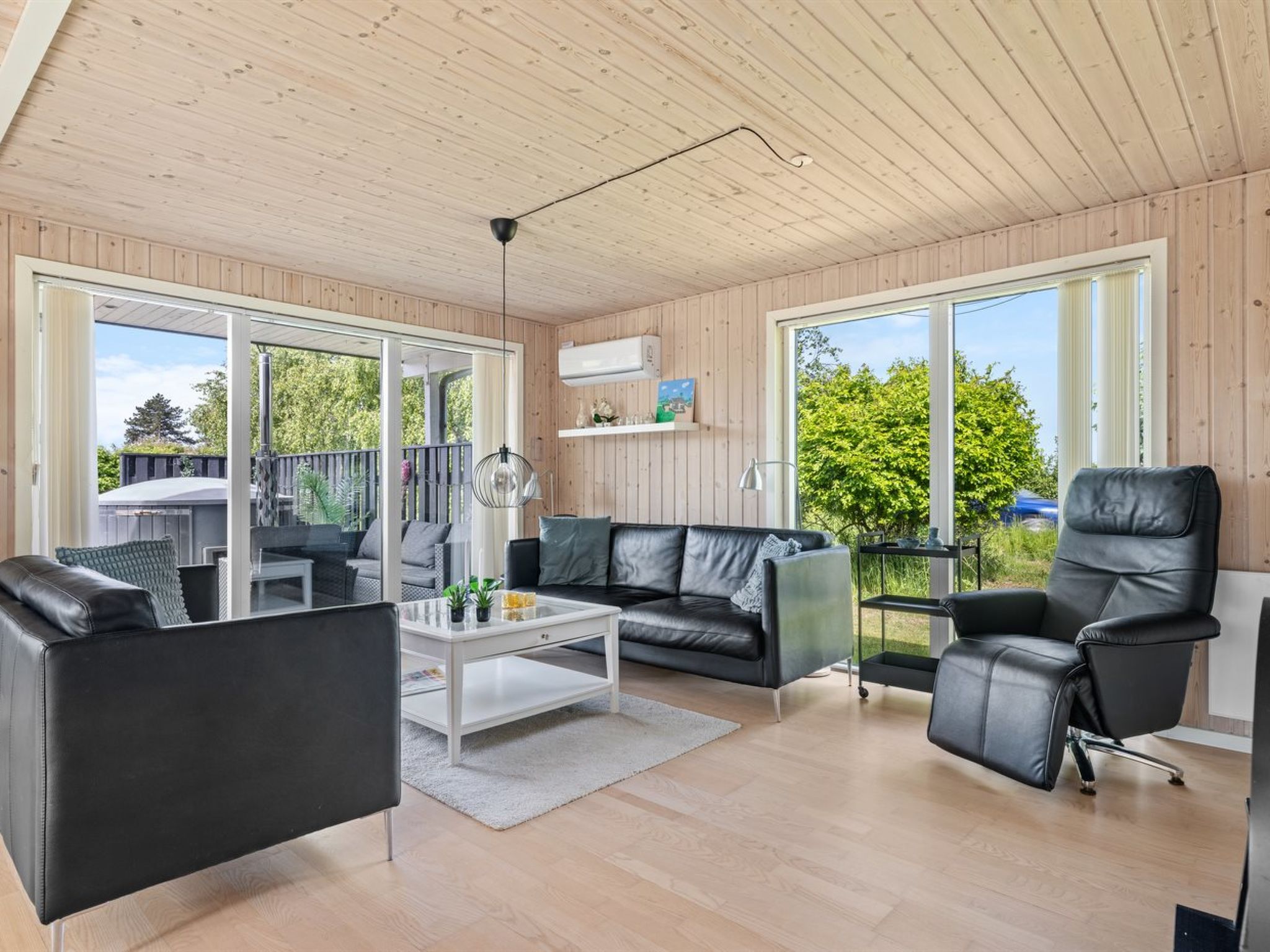 "Anouk" - 700m from the sea-Drinnen