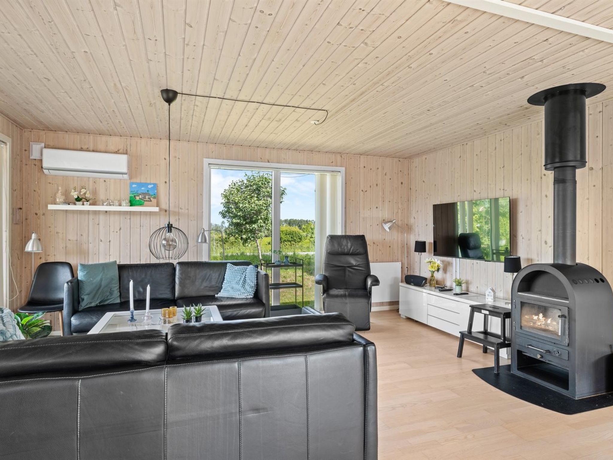 "Anouk" - 700m from the sea-Drinnen