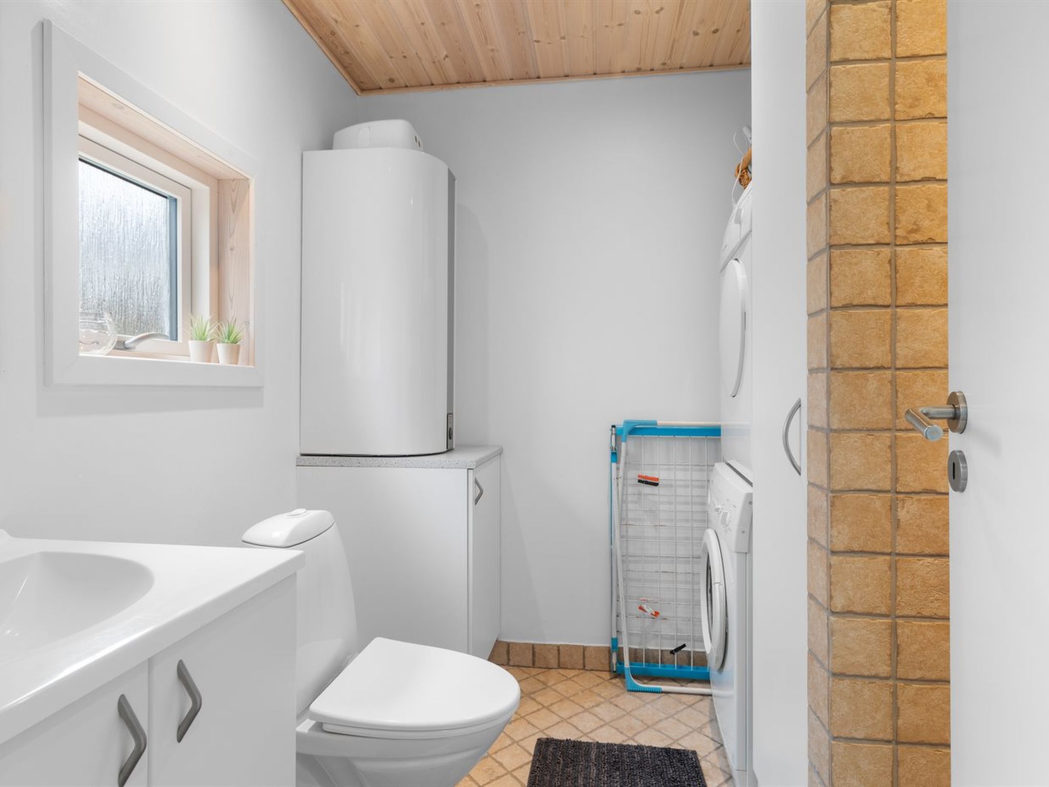 "Anouk" - 700m from the sea-Drinnen