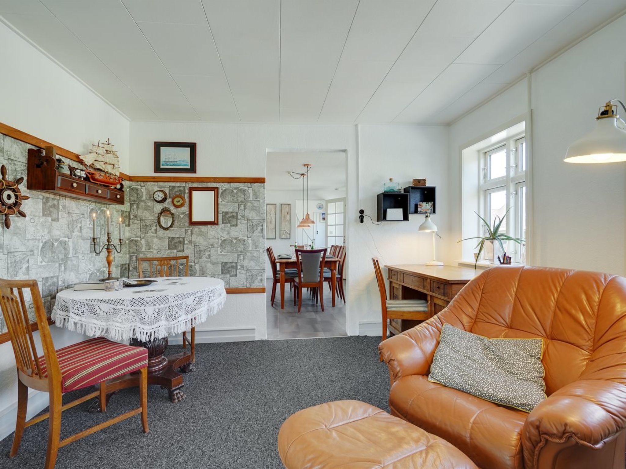 "Evje" - 250m from the sea - Binnen