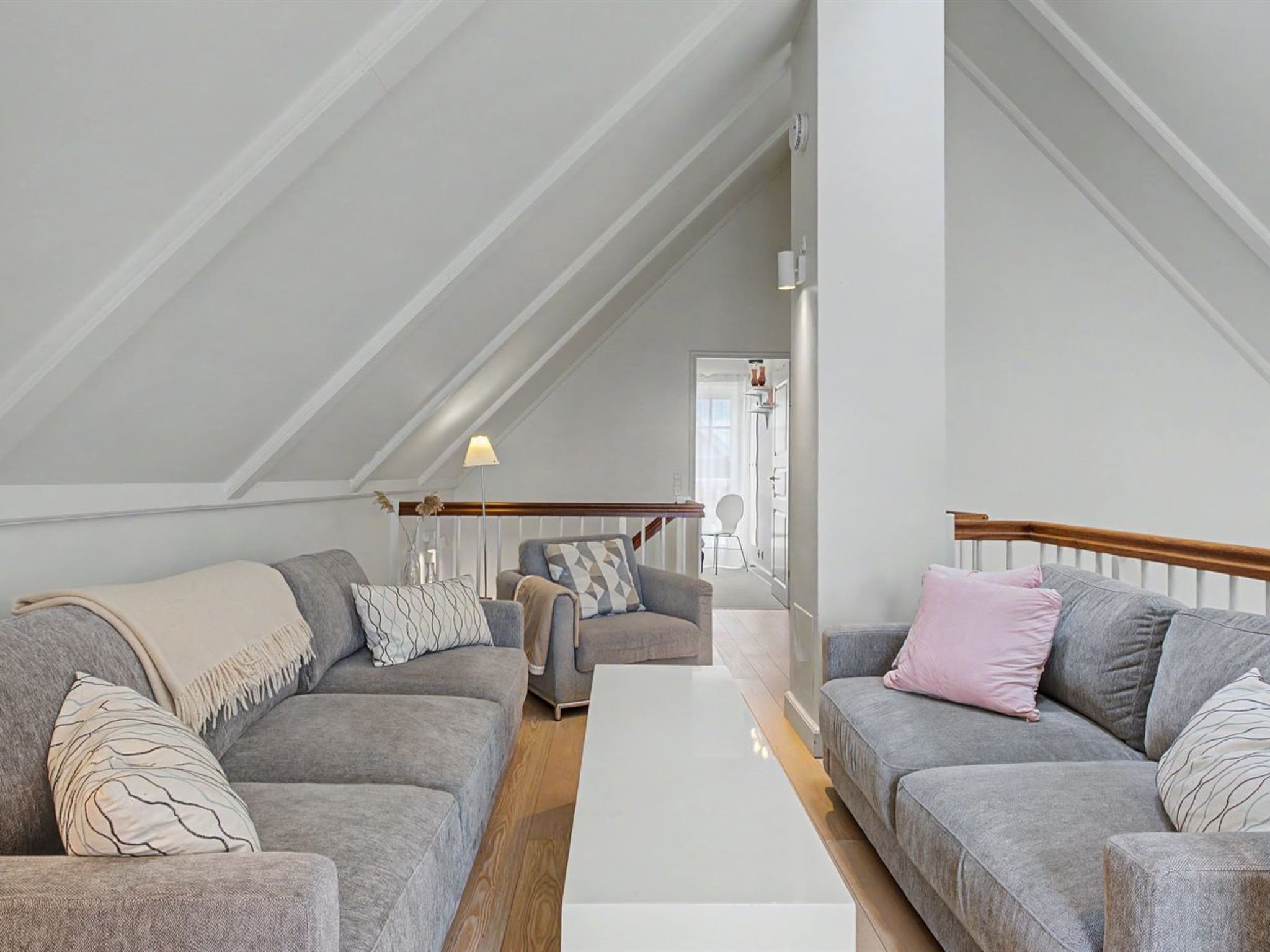 "Efraima" - 20m from the sea - Binnen