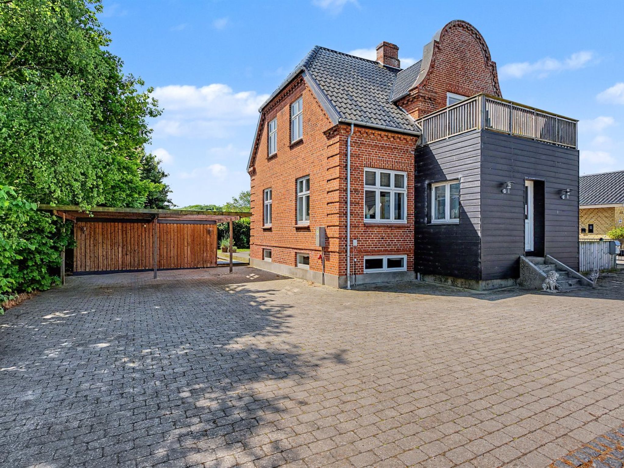 "Hanni" - 600m from the sea - Buiten