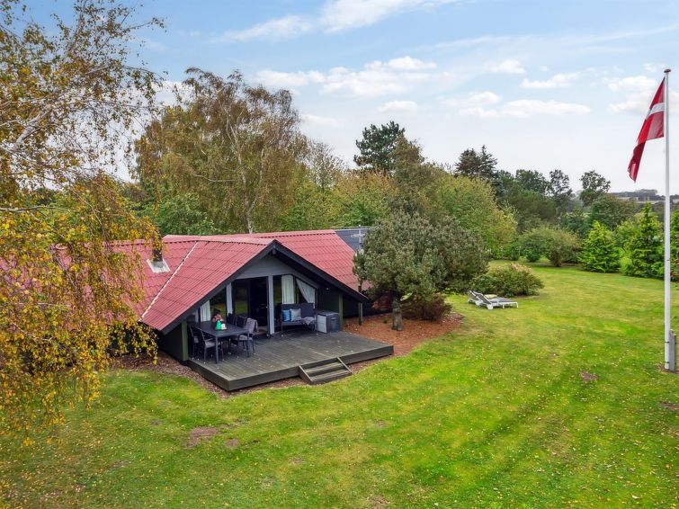 Vakantiehuis in Tranekær met open haard en zeezicht in Tranekær