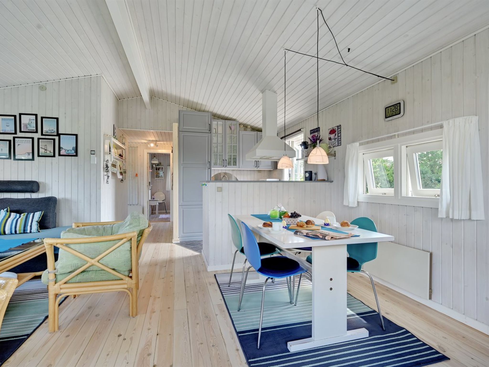 "Raija" - 400m from the sea - Binnen