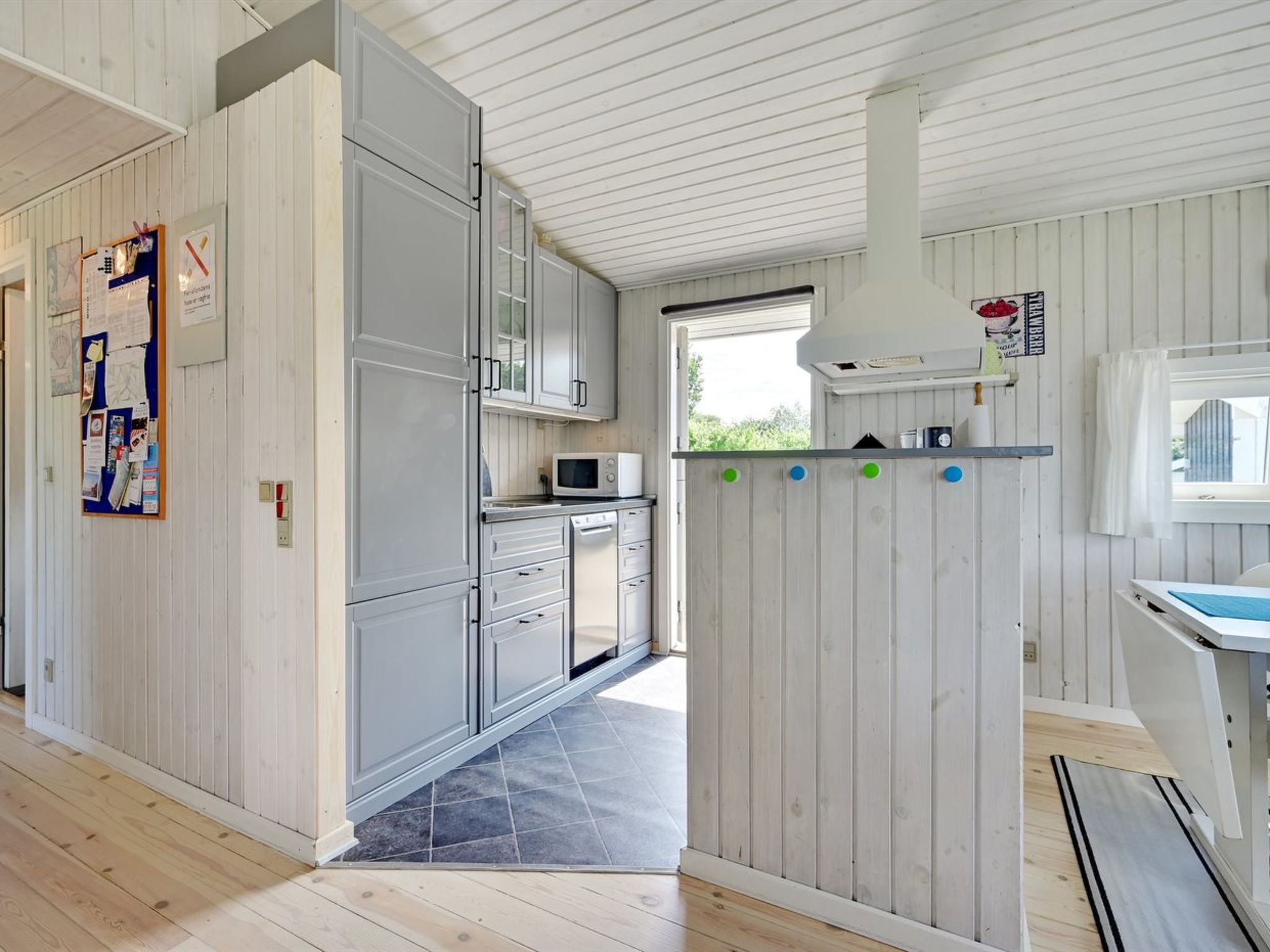 "Raija" - 400m from the sea - Binnen