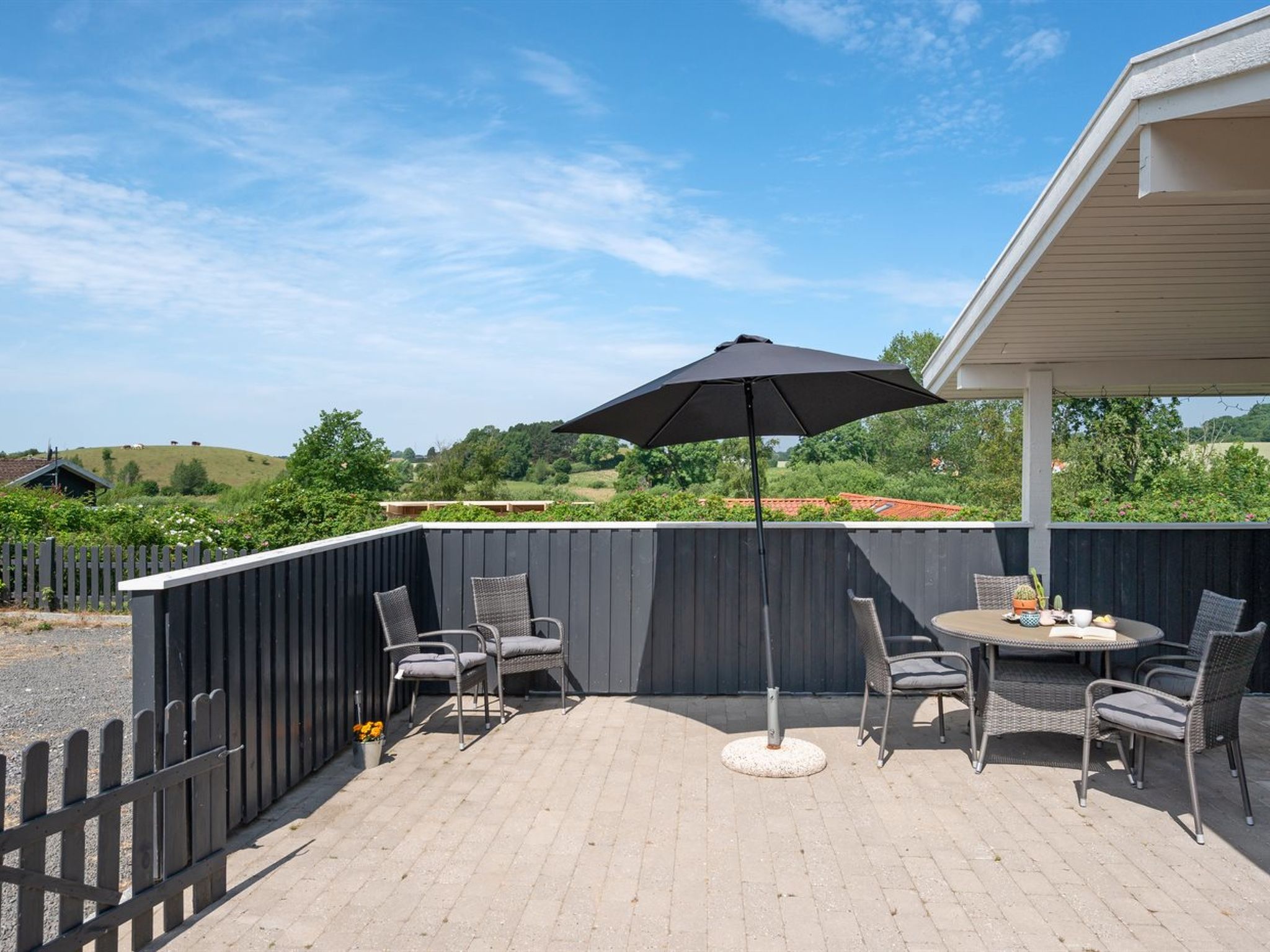 "Raija" - 400m from the sea - Buiten