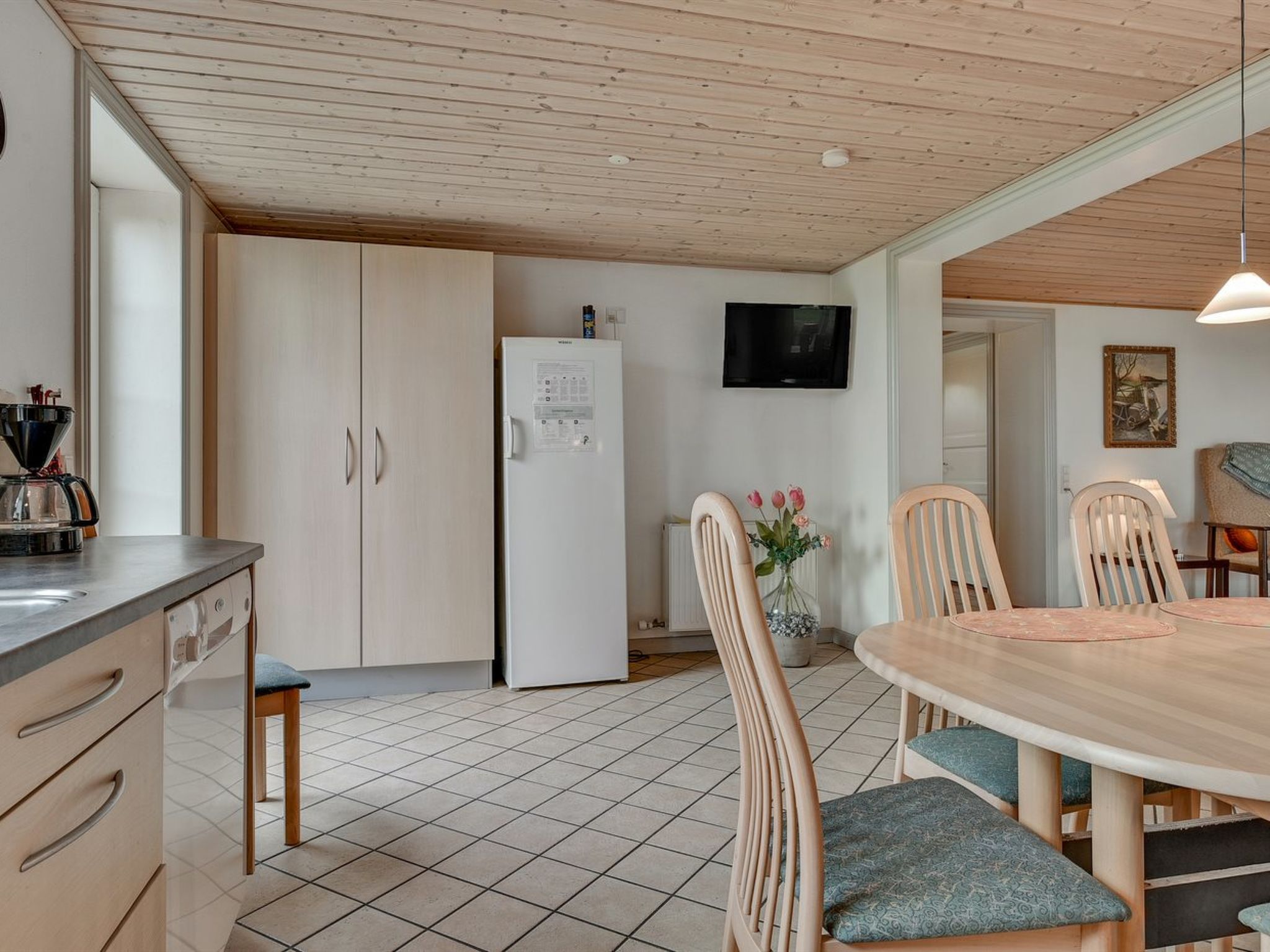 "Joran" - 120m from the sea - Drinnen