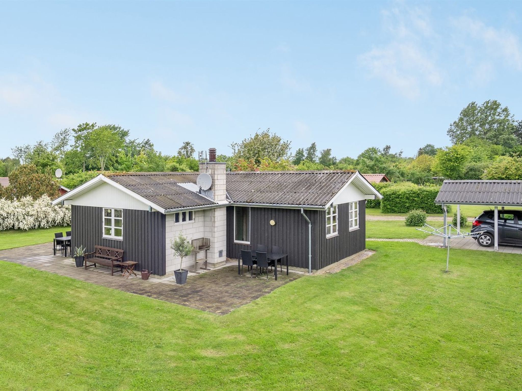 "Jaike" - 350m from the sea