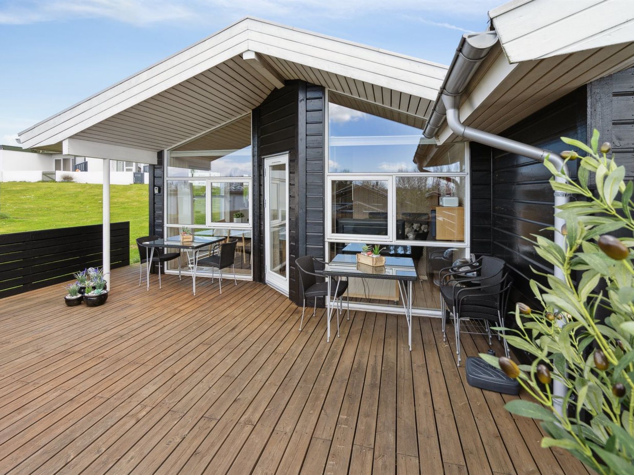 "Sointu" - 250m from the sea - Buiten