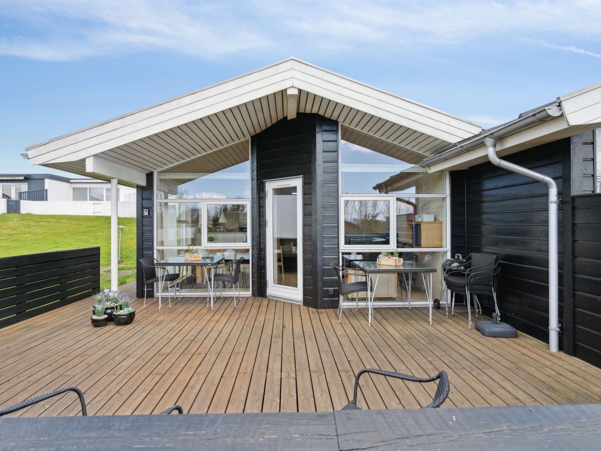"Sointu" - 250m from the sea - Buiten