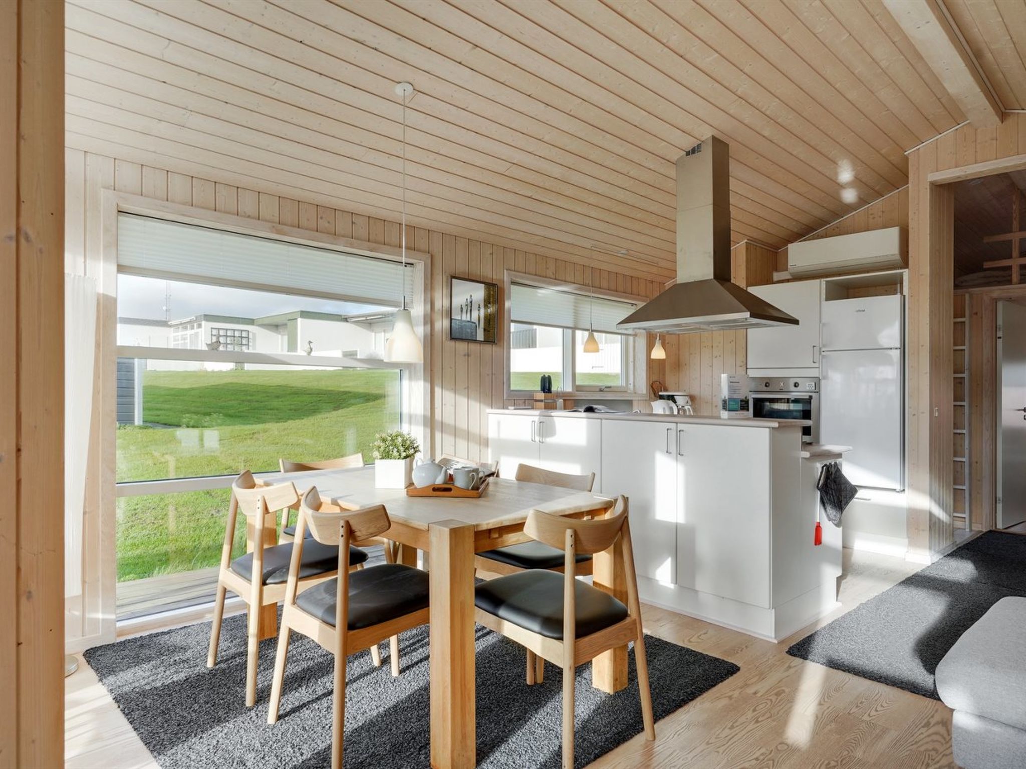 "Sointu" - 250m from the sea - Binnen