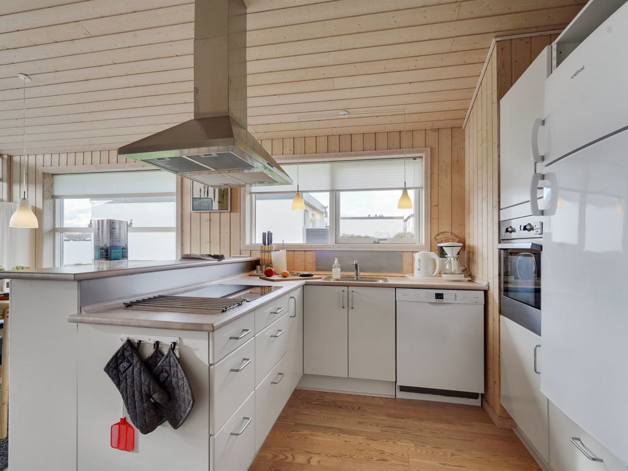 "Sointu" - 250m from the sea - Binnen