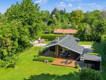 Vrijstaande woning op 700 meter van zee in Tranekær, Fyn - thumbnail 2