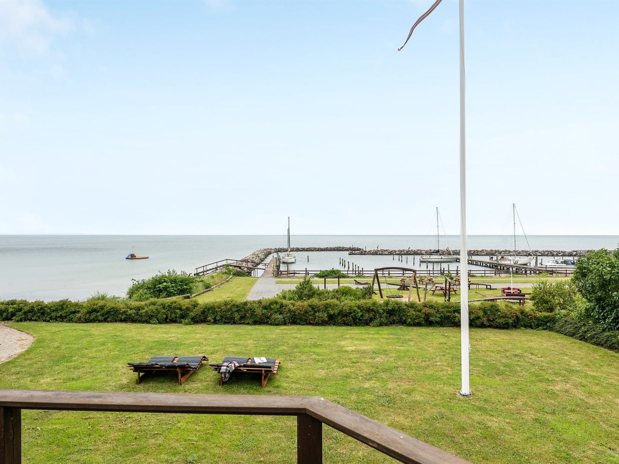 "Stefanie" - 10m from the sea - Buiten