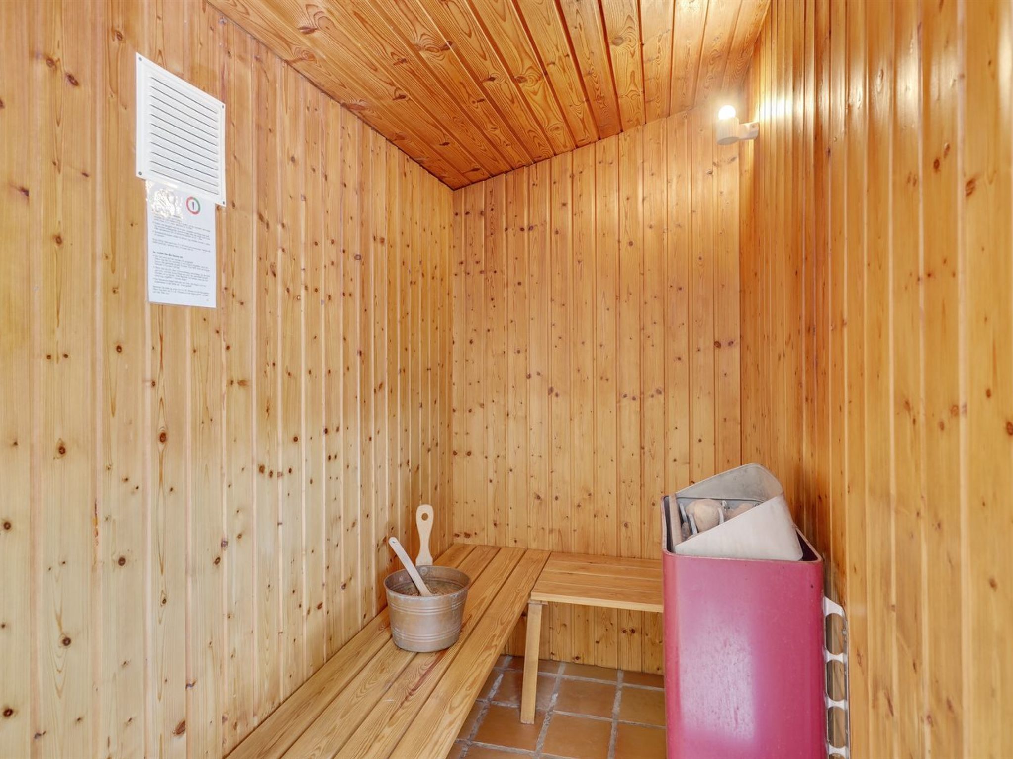 "Sirkku" - 320m from the sea - Inside