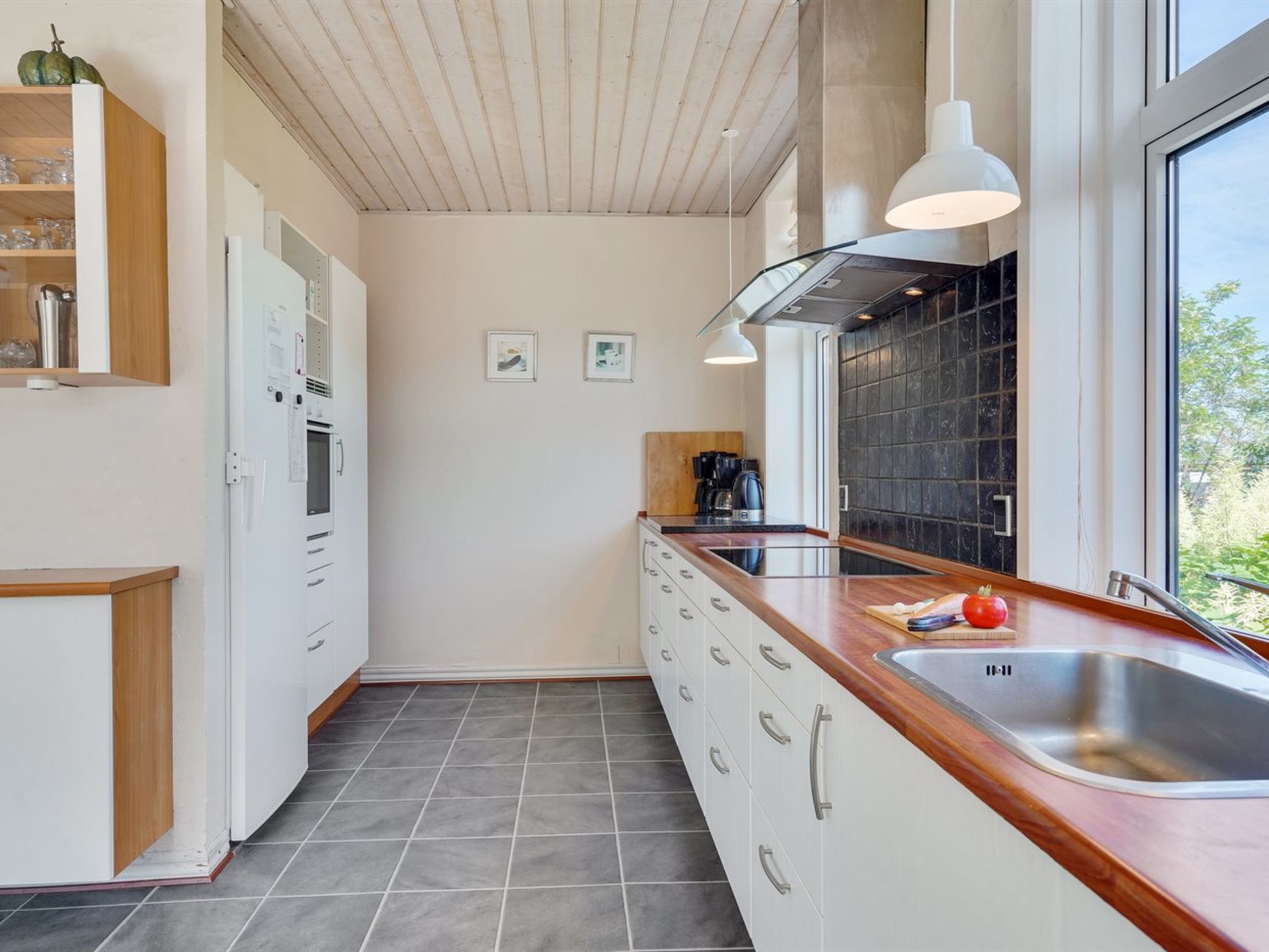 "Dvonta" - 170m from the sea - Drinnen